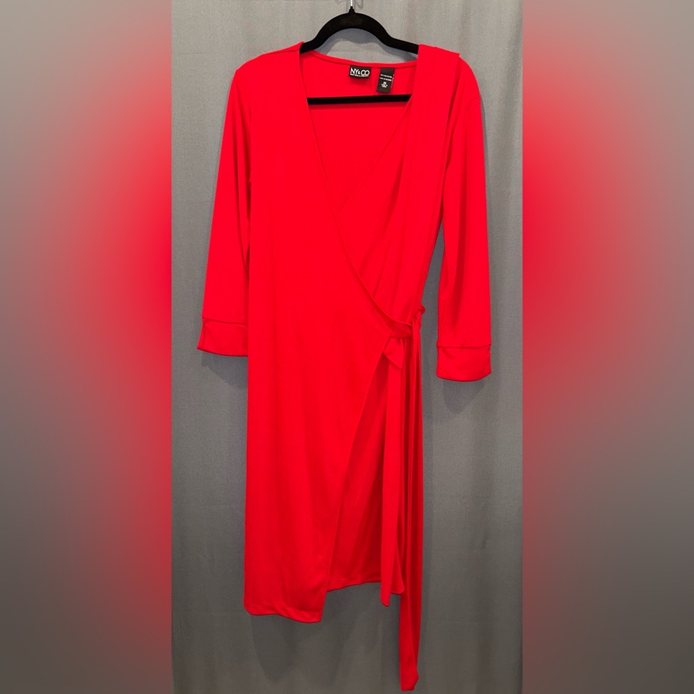 New York & Company Red Sheath Dress V-Neck 3/4 Sleeve